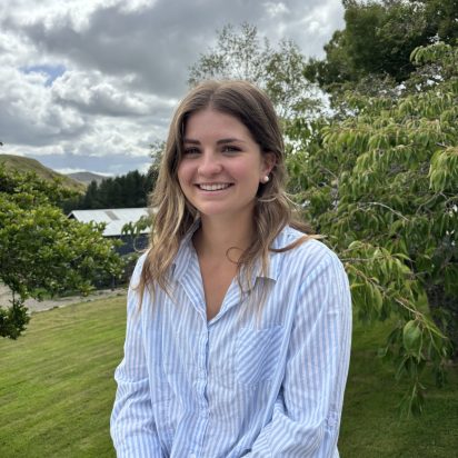 Portrait shot of Hannah Donald